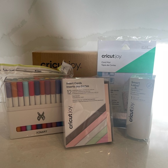 Cricut Other - Brand new in box circuit machine with accessories